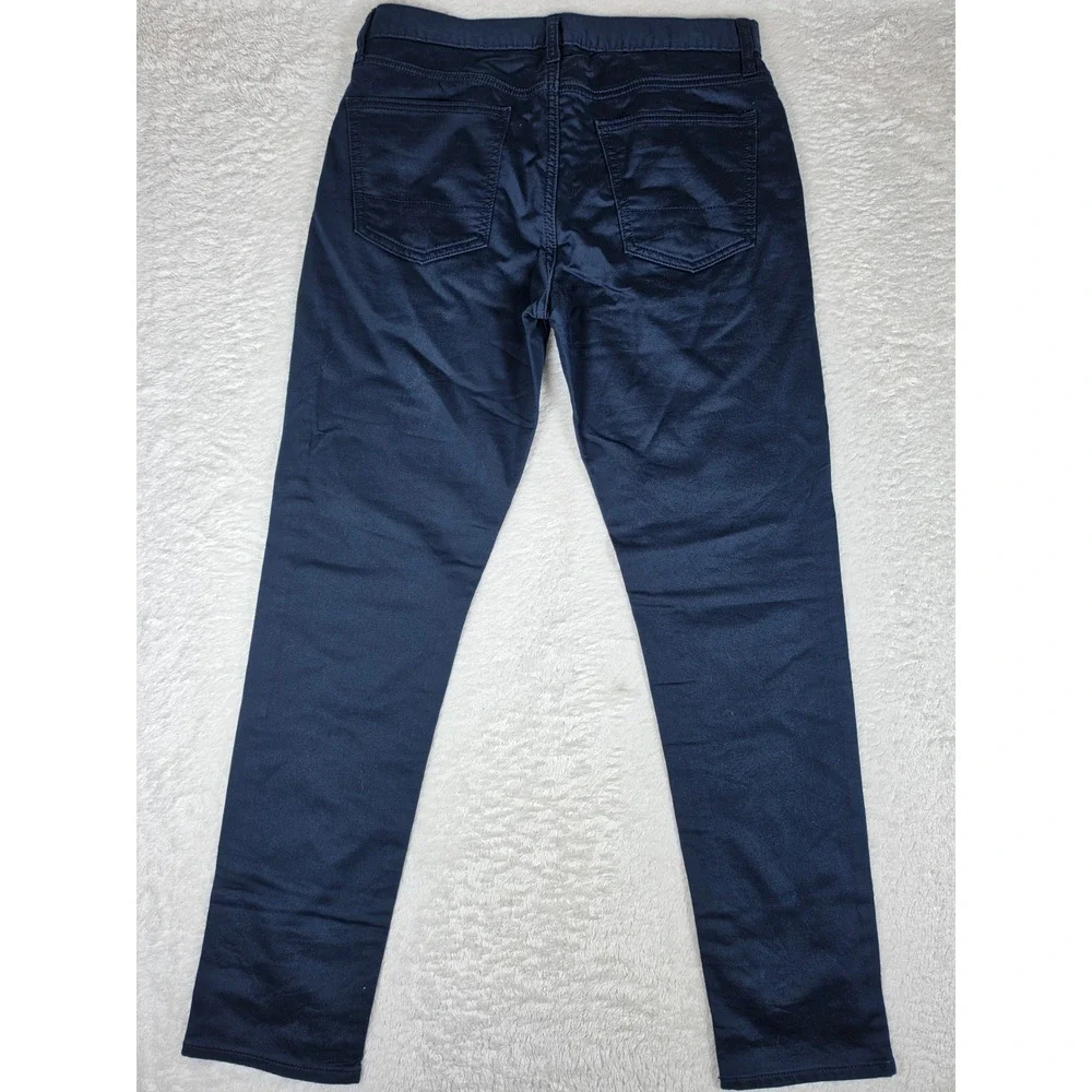 NEW Banana Republic Travel Jean Mens 31x32 Navy Athletic Fit S/599223